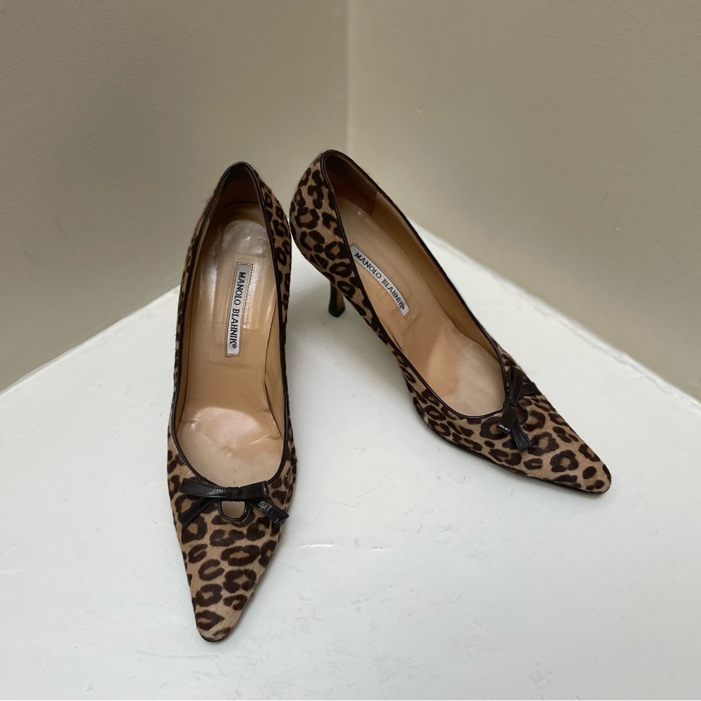 Manolo Blahnik Leopard Calf Hair Heels 40.5